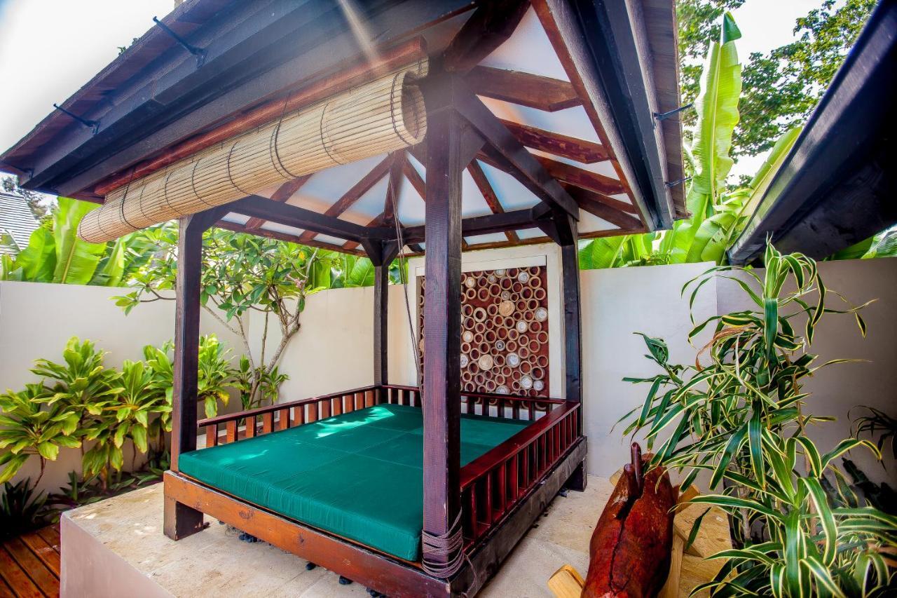 Warwick Le Lagon Resort & Spa, Vanuatu Порт-Вила Экстерьер фото